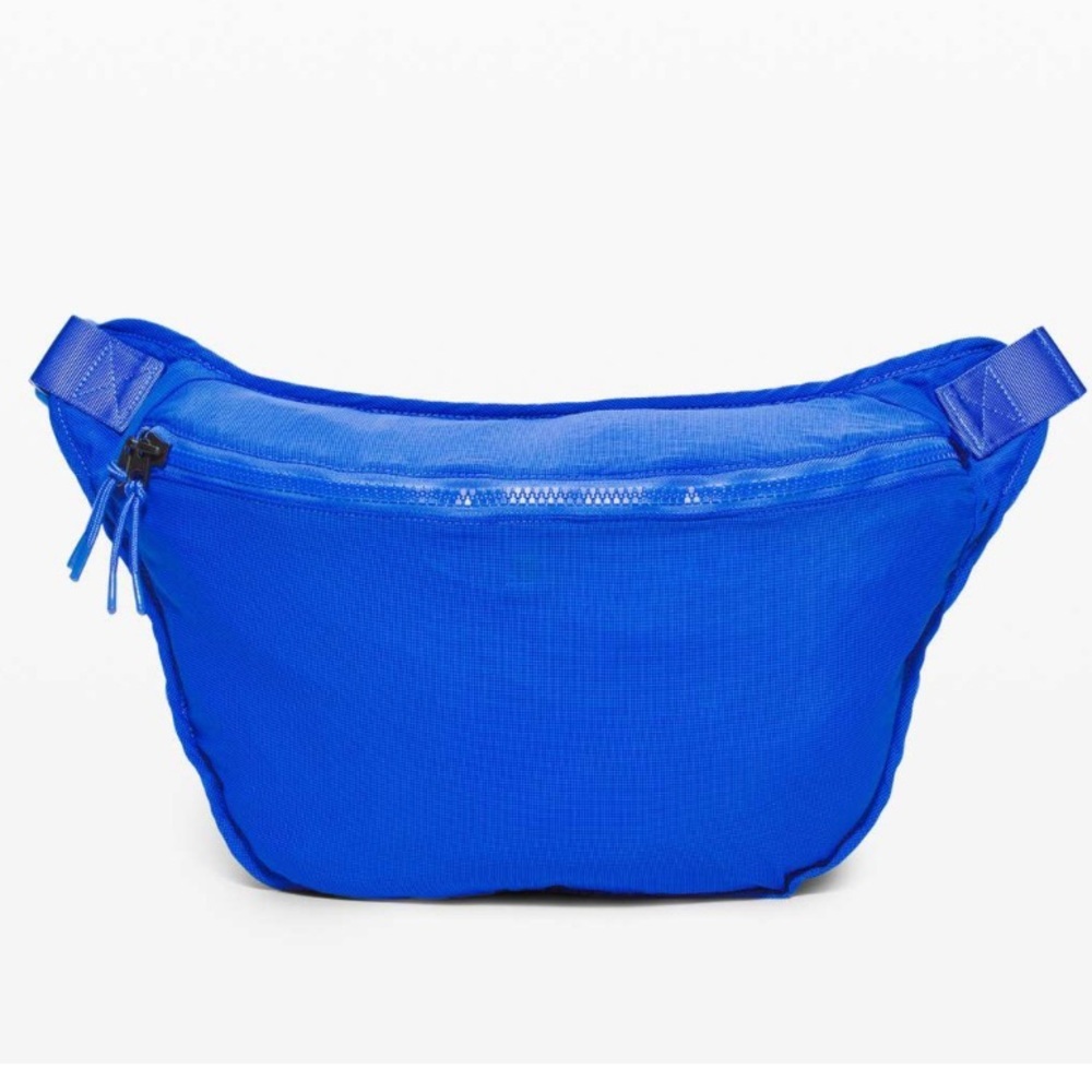 Lululemon clear intention beltbag Wild bluebell Blue Waist Bag sold out rare